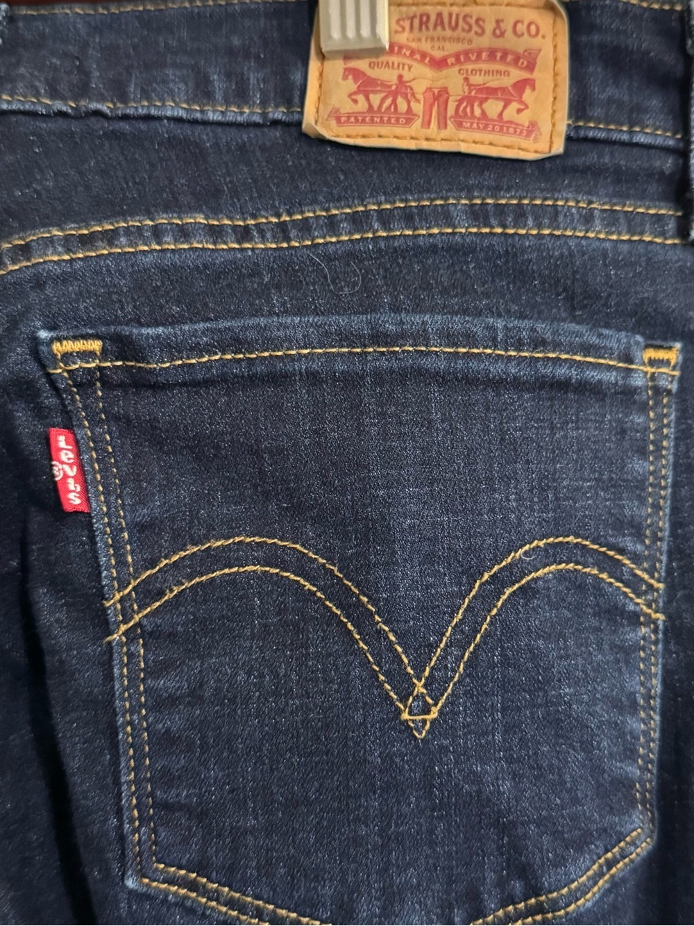 Levi’s Classic boot cut Dark Wash denim,light stretch Jeans,western,elevated - Picture 2 of 11